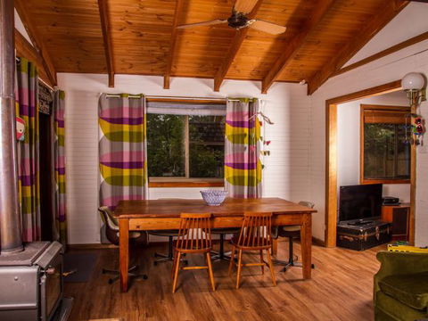 Daisy's Cottage - Accommodation Sunshine Coast 2