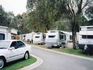 Governors Hill Caravan Park - Accommodation Sunshine Coast 0