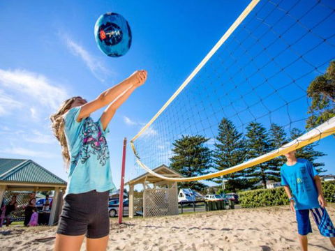 North Coast Holiday Parks Hawks Nest - Accommodation Sunshine Coast 2
