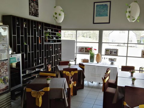 Vineyard Hill Resort - Accommodation Sunshine Coast 7