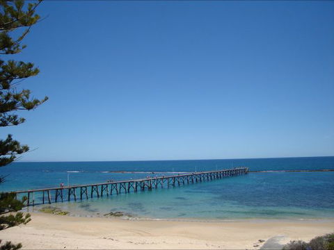 Christies Cottage For Holidays And Relocations. - Accommodation Sunshine Coast 23