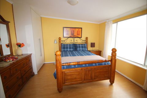 Christies Cottage For Holidays And Relocations. - Accommodation Sunshine Coast 15