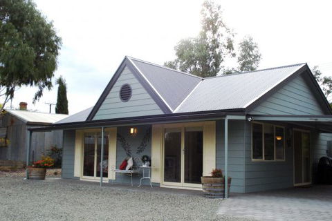 Auburn Pavilions - Accommodation Sunshine Coast 1