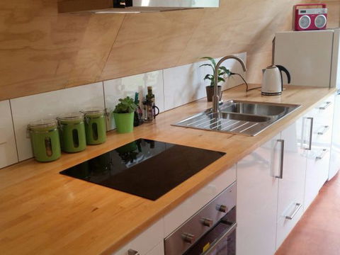 Mount Cole Cottages - Accommodation Sunshine Coast 2