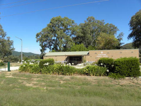 Myrtleford Masonic Units - Accommodation Sunshine Coast 7