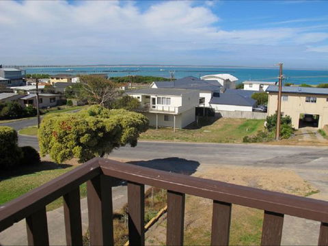 Fensom's Holiday Home - Accommodation Sunshine Coast 30
