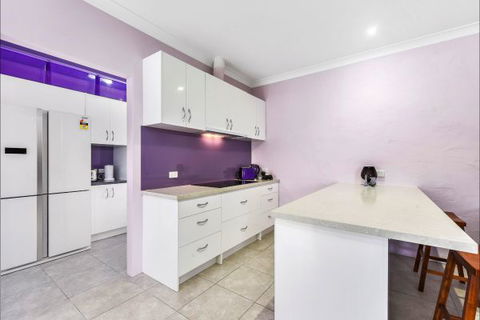 Fensom's Holiday Home - Accommodation Sunshine Coast 10