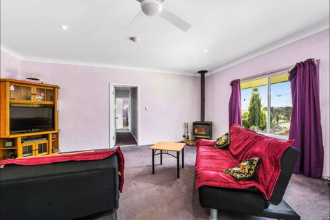 Fensom's Holiday Home - Accommodation Sunshine Coast 11