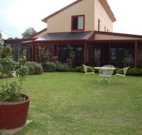 Nightingale Wines Luxury Villas - Accommodation Sunshine Coast