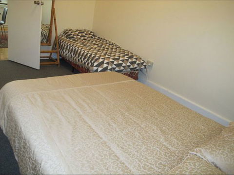 Fensom's Holiday Home - Accommodation Sunshine Coast 3