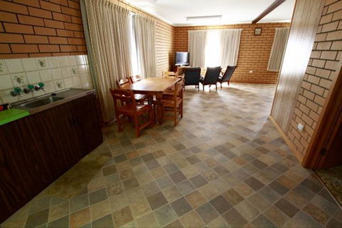 Fensom's Holiday Home - Accommodation Sunshine Coast 23