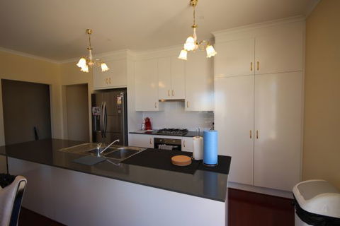 LJ Hooker Goolwa Holiday Rentals - 42 Underwood Avenue, Goolwa Beach - Accommodation Sunshine Coast 18