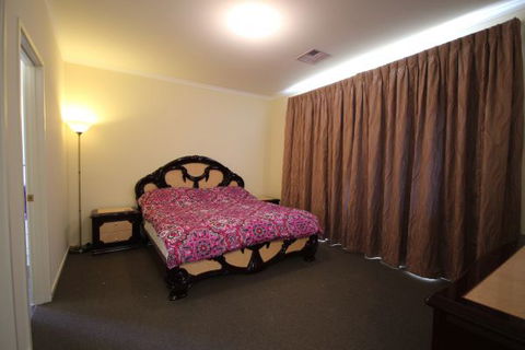 LJ Hooker Goolwa Holiday Rentals - 42 Underwood Avenue, Goolwa Beach - Accommodation Sunshine Coast 19