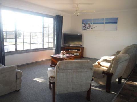 Decked Out - Accommodation Sunshine Coast 2