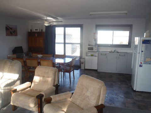 Decked Out - Accommodation Sunshine Coast 3