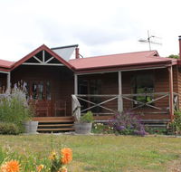 Eagle's Roost Farmstay BB - Accommodation Sunshine Coast