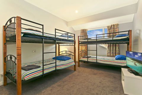 SALT Waterfront Apartment - Accommodation Sunshine Coast 7
