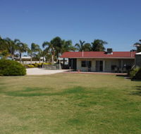 The Palms - Accommodation Sunshine Coast