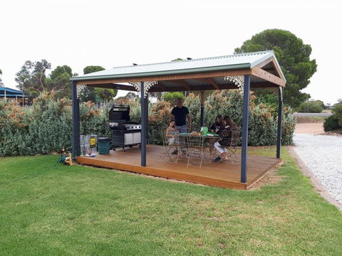 Morgan Colonial Motel - Accommodation Sunshine Coast 3