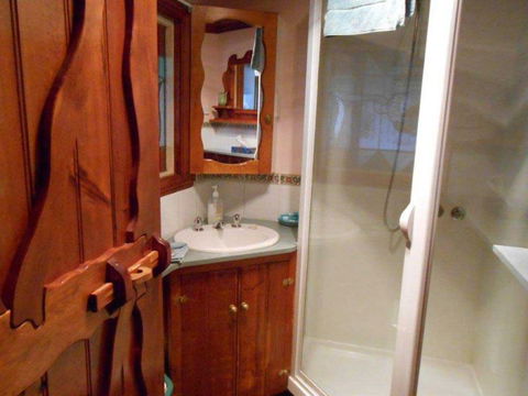 Tidelines Of Bicheno - Accommodation Sunshine Coast 1