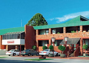 River Country Inn - Accommodation Sunshine Coast 0