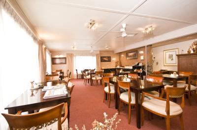 Quality Inn Country Plaza Queanbeyan - Accommodation Sunshine Coast 3