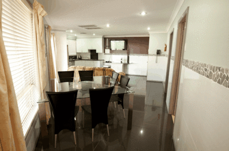Jesmond Executive Villas - Accommodation Sunshine Coast 4