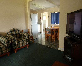 Alonga Waterfront Cottages - Accommodation Sunshine Coast 1