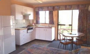 Wollongong Surf Leisure Resort - Accommodation Sunshine Coast 2