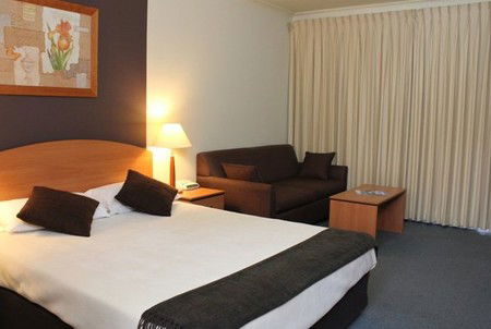 Peninsula Nelson Bay - Accommodation Sunshine Coast 0