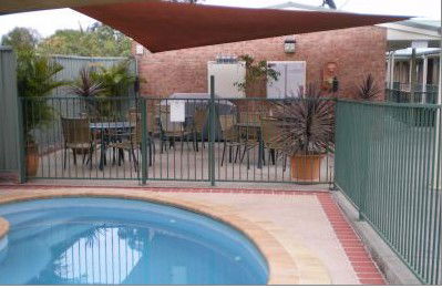 Bent Street Motor Inn - Accommodation Sunshine Coast 0