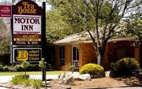 Tea House Motor Inn - Accommodation Sunshine Coast 0