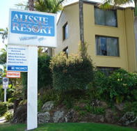 Aussie Resort Burleigh - Accommodation Sunshine Coast