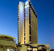 Gold Coast International Hotel - Accommodation Sunshine Coast