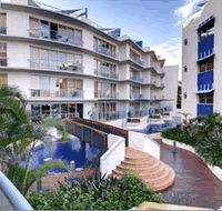 Rolling Surf Resort - Accommodation Sunshine Coast