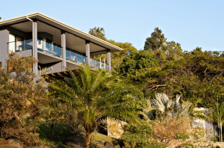 Waterfront Whitsunday Retreat - Accommodation Sunshine Coast 4