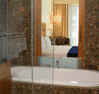 Majestic Roof Garden Hotel - Accommodation Sunshine Coast