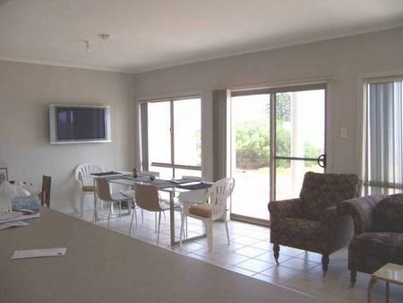 Christie's Seahorse - Accommodation Sunshine Coast 3