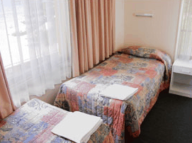 La Mancha Holiday Suites - Accommodation Sunshine Coast 3