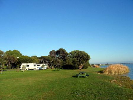 Lake Albert Caravan Park - Accommodation Sunshine Coast 4