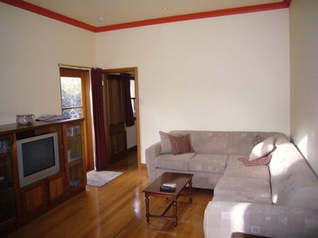 Rectory Cottage - Accommodation Sunshine Coast 0
