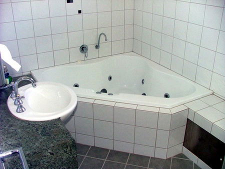 Tasman Beachside Apartments - Accommodation Sunshine Coast 0