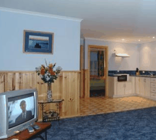 Anchor Down Cottages - Accommodation Sunshine Coast 1