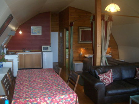 Bicheno Hideaway - Accommodation Sunshine Coast 2