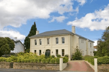 Clydesdale Manor