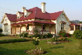 Cambridge House - Accommodation Sunshine Coast 0