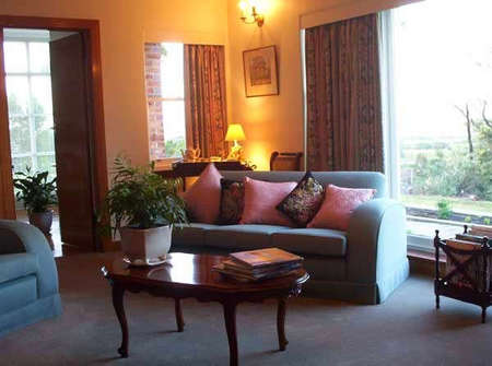 Riverside TAS Accommodation Sunshine Coast
