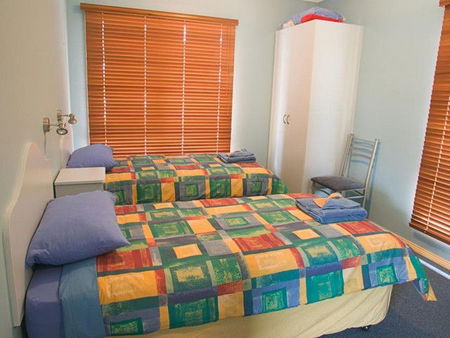 Strahan Bungalows - Accommodation Sunshine Coast 3