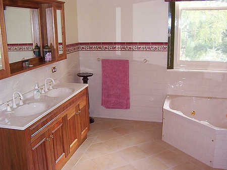 Donalea Bed & Breakfast - Accommodation Sunshine Coast 2