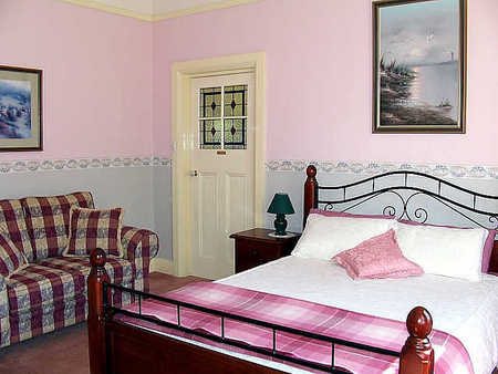 Donalea Bed & Breakfast - Accommodation Sunshine Coast 3